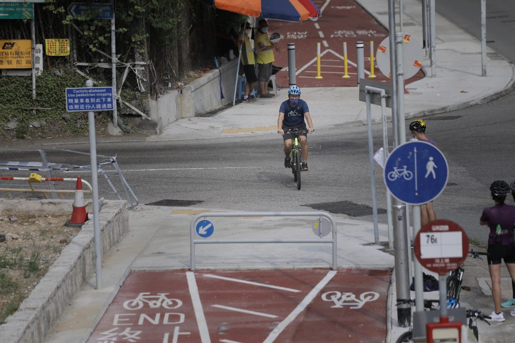 appledaily_20201005_02